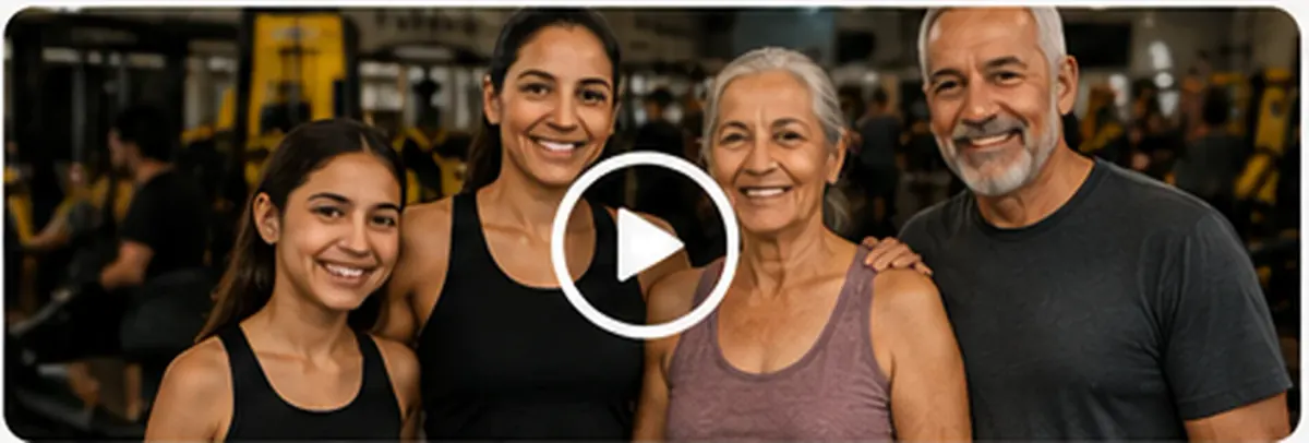 Composição conceitual de família com três gerações em ambiente de academia